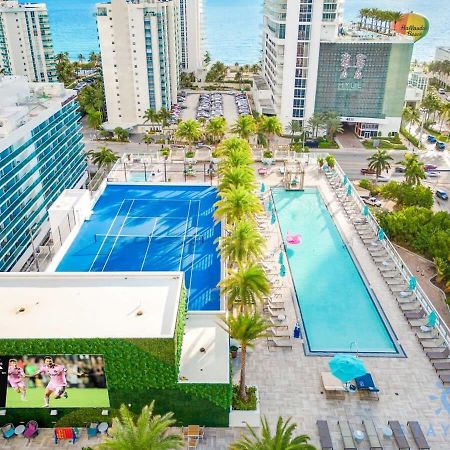 Wrap Around Balcony - Insane Views - Amazing Pools Apartman Hollywood Kültér fotó