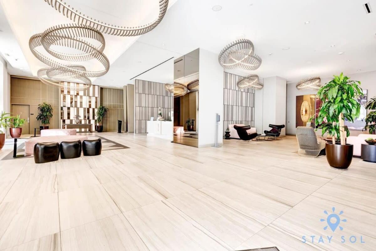 Wrap Around Balcony - Insane Views - Amazing Pools Apartman Hollywood Kültér fotó