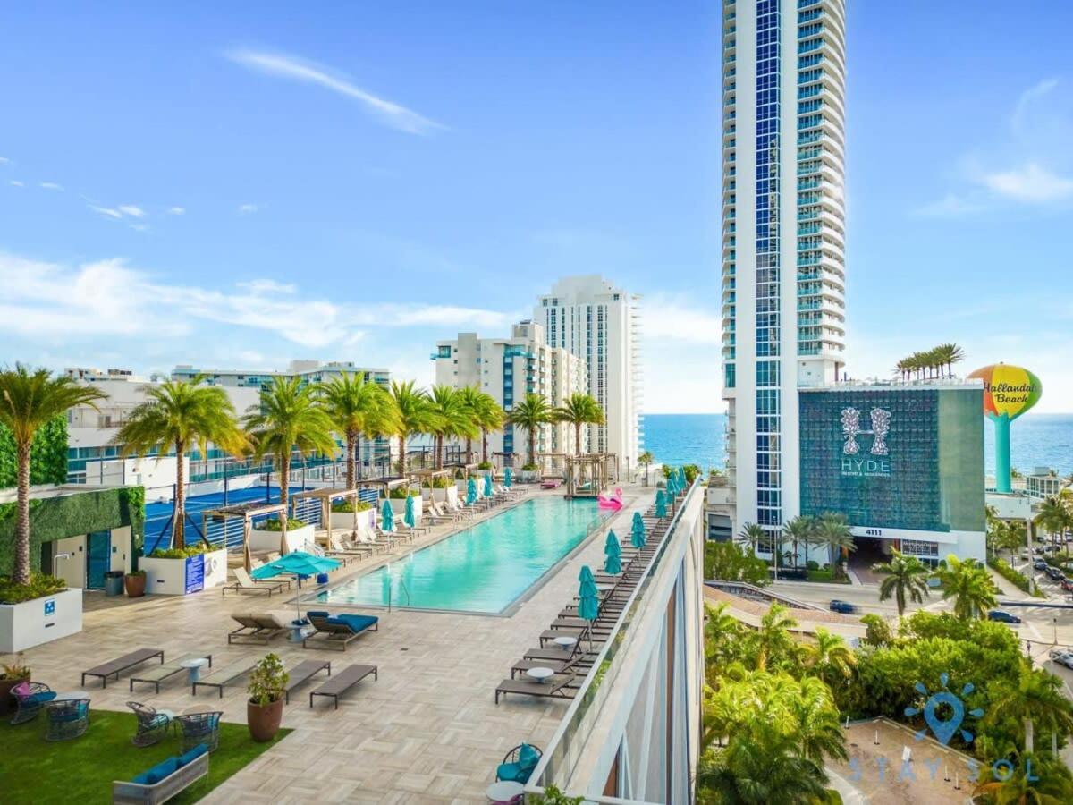 Wrap Around Balcony - Insane Views - Amazing Pools Apartman Hollywood Kültér fotó